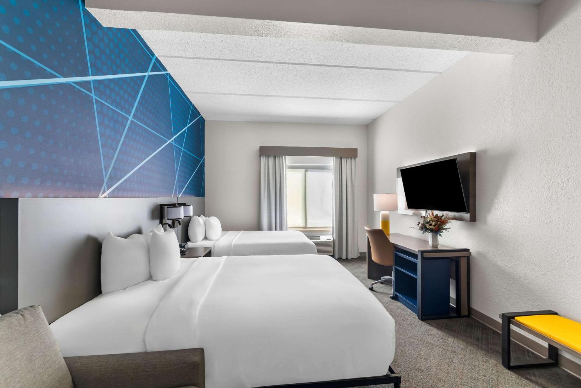 Comfort Suites Austin Airport Екстер'єр фото