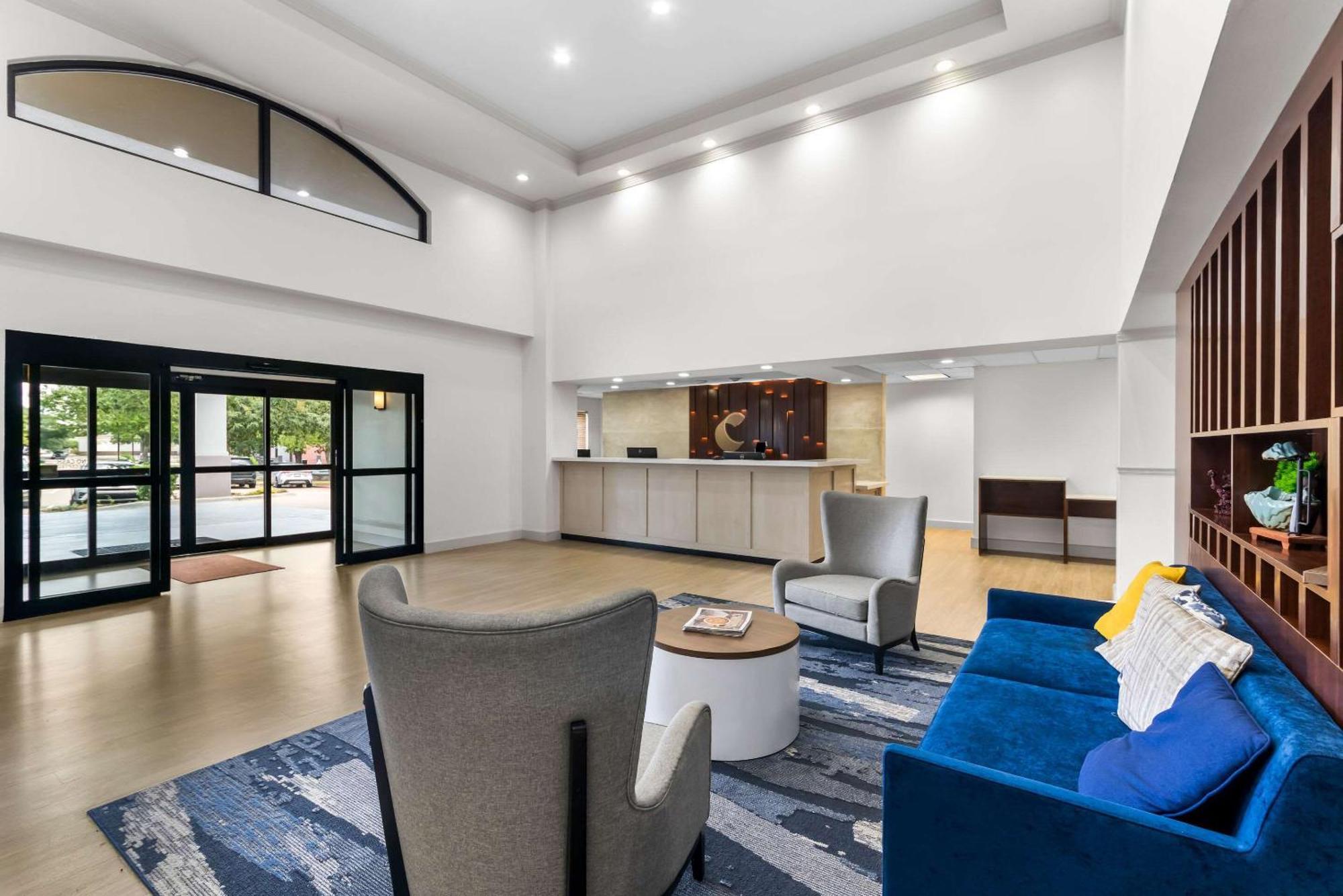 Comfort Suites Austin Airport Екстер'єр фото