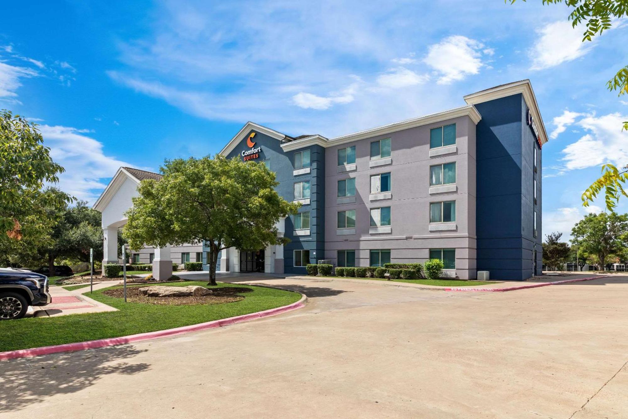 Comfort Suites Austin Airport Екстер'єр фото