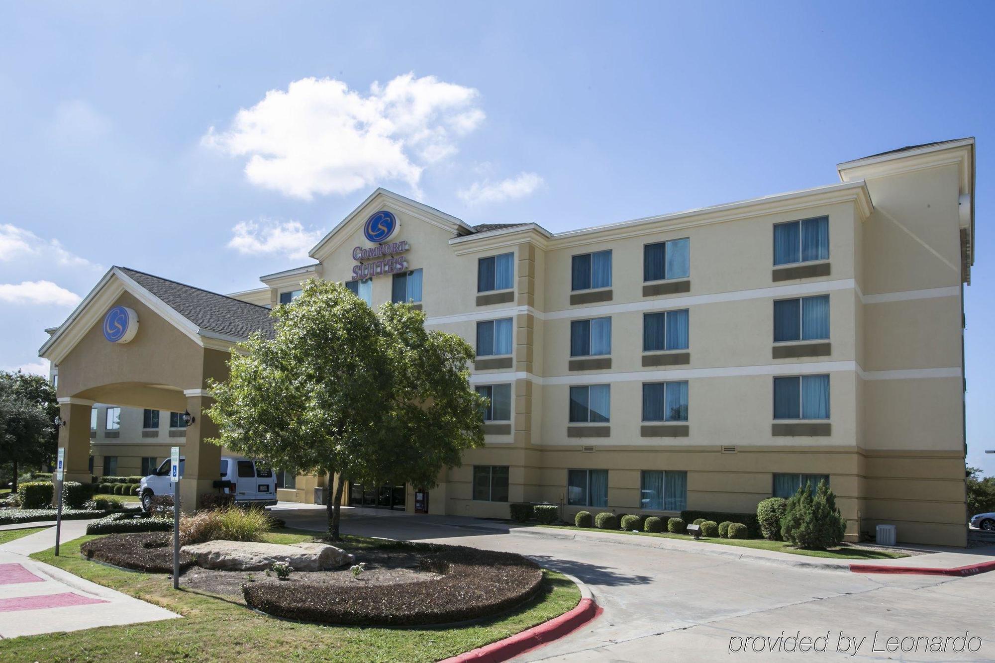 Comfort Suites Austin Airport Екстер'єр фото